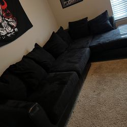 Black Sectional Sofa 