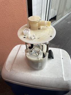 Used Fuel Pump Working Condition 2007 Toyota Corolla 1.8