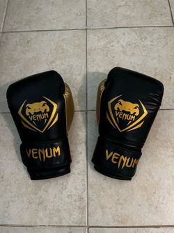 Venum Contender Boxing gloves - 14oz