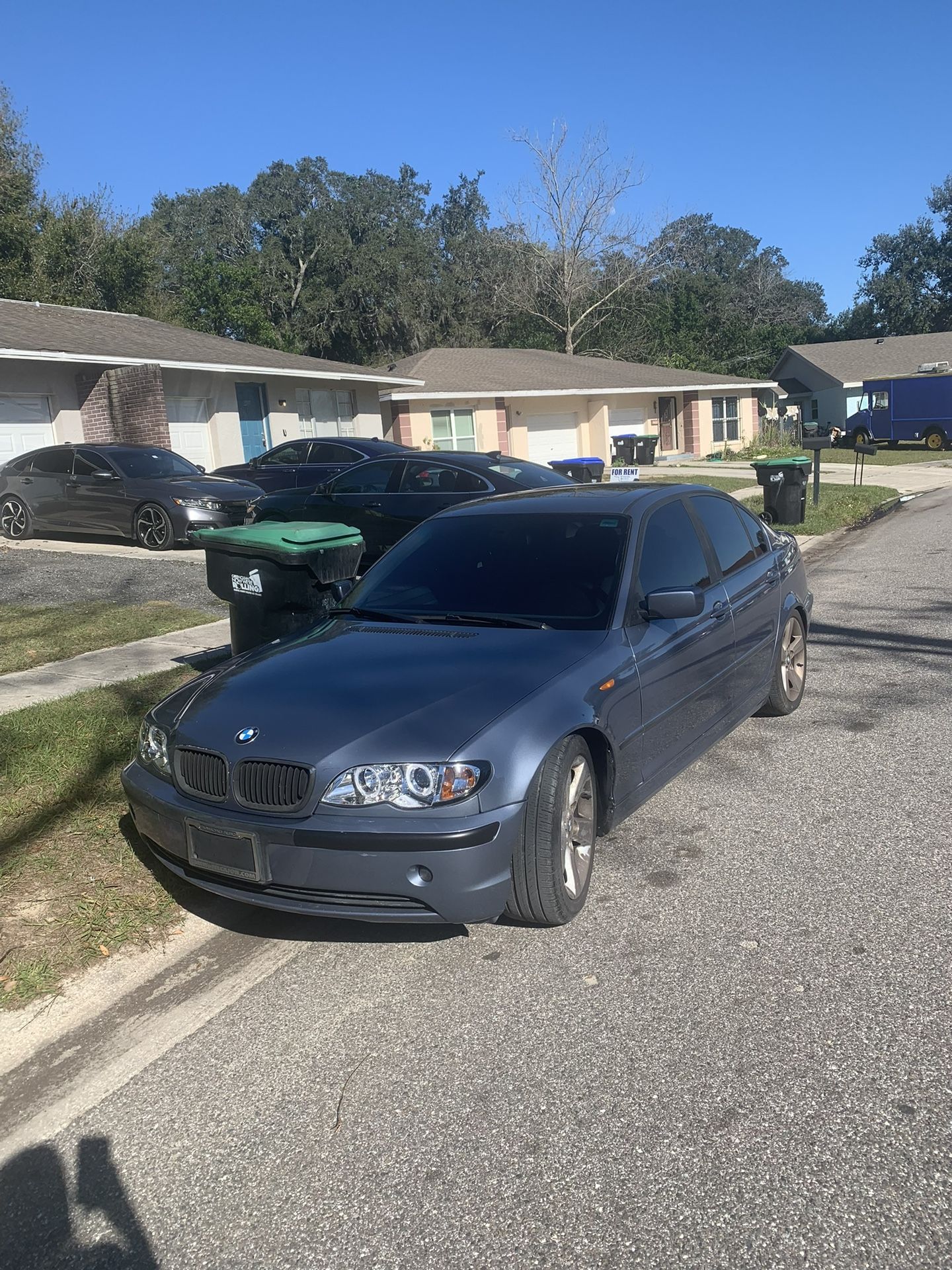 2004 BMW 325i