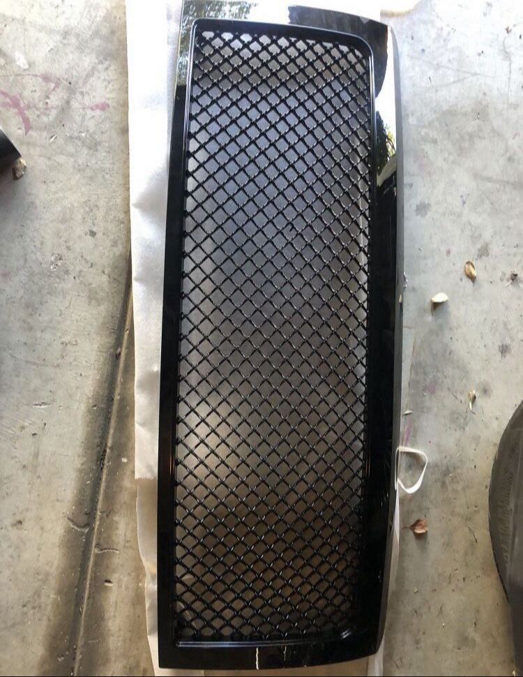 2009-2014 Mesh Grille