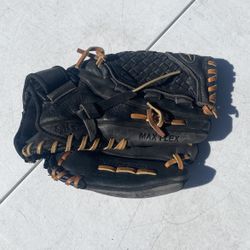 Good Condition Mizuno 11.75 Size Glove