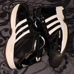 ADIDAS  Shoes 