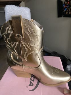 Lady’s Boots