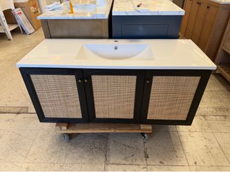 Freestanding black vanity 47”in