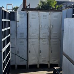 Locker Metal