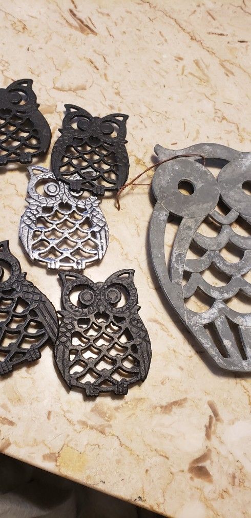 Trivets
