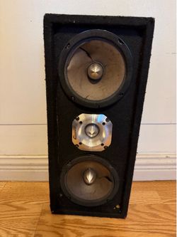 Comando Audio 3-Way Speaker Box $60 No TRADES… NO NEGOTIATIONS!