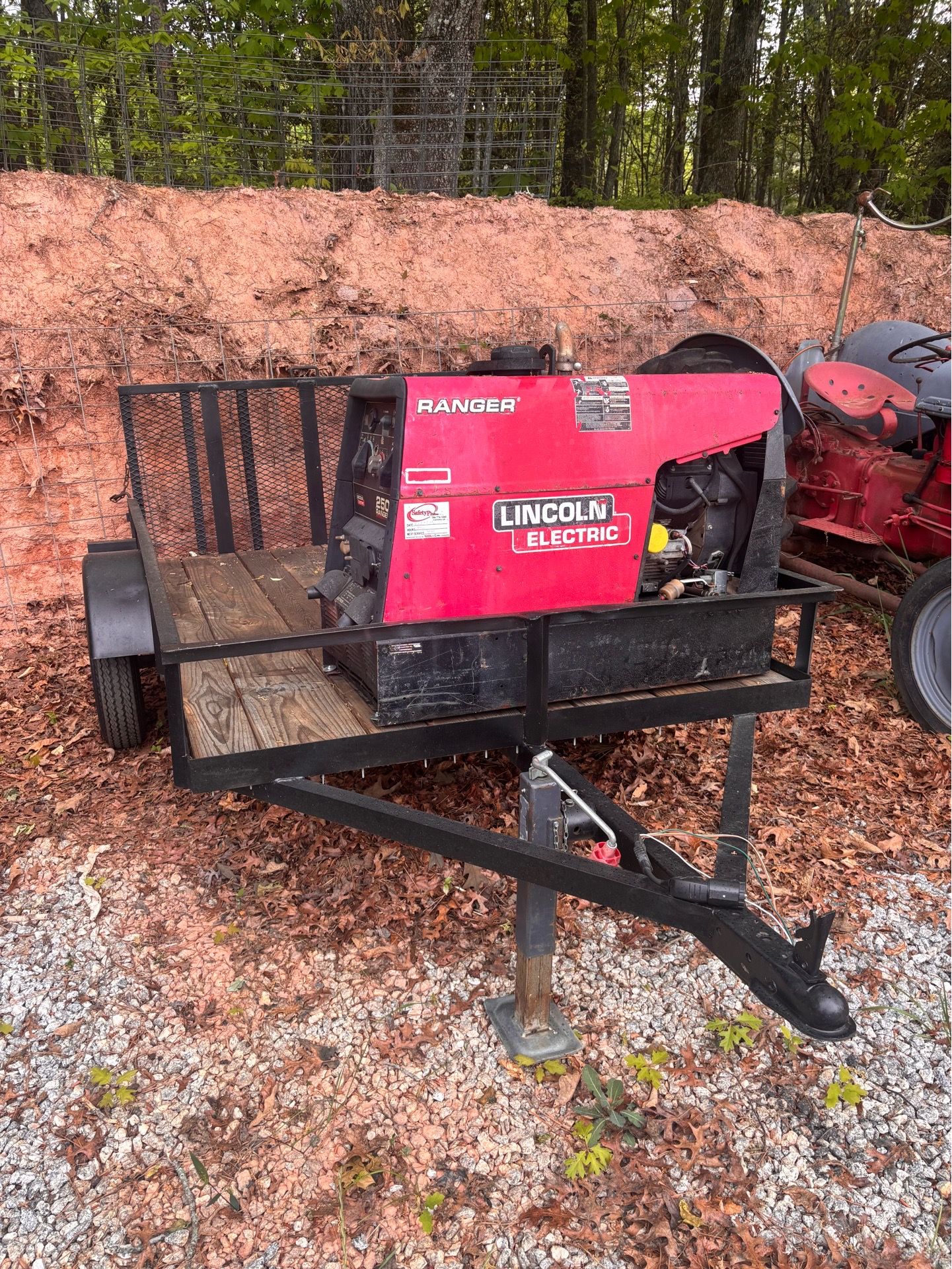 Lincoln Electric Ranger 250GXT Mounted On Trailer for Sale or Trade