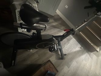 Spin bike magnetic