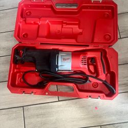 Milwaukee Super Sawzall