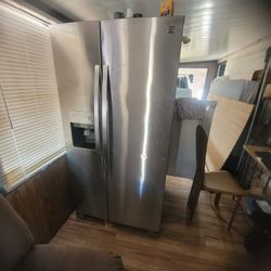 Refrigerator KENMORE