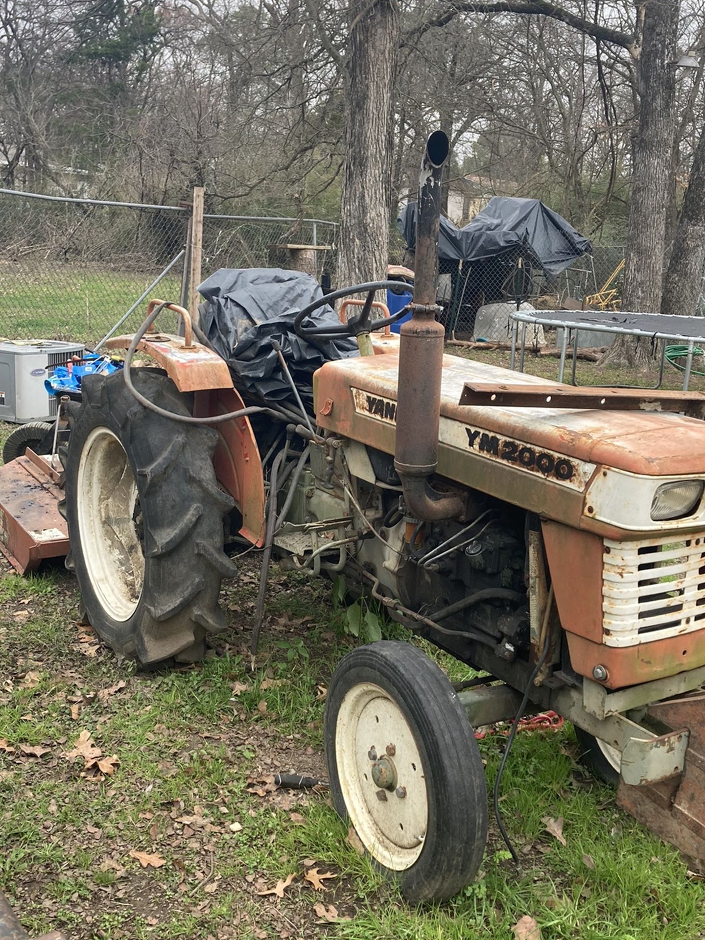 Tractor YANMAR YM2000