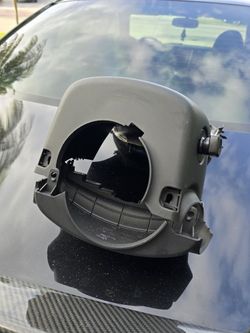 2017 Infiniti Q50 Steering column under shroud