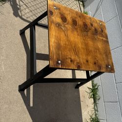 Work end table - 24”ax20”x24” tall