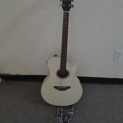 Yamaha APX 600 Acoustic Electric Guitar W/ Built-In Tuner
