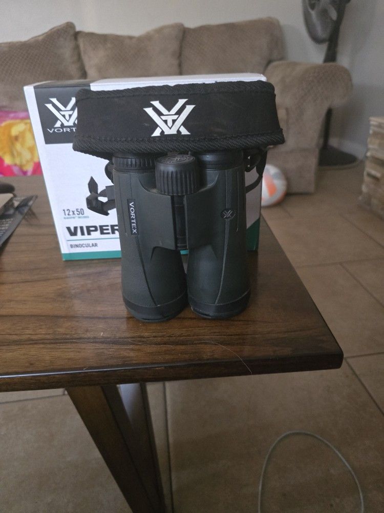 12×50 Viper HD Binoculars