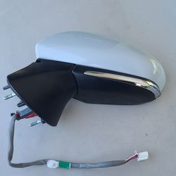 2018 - 2024 TOYOTA CAMRY LEFT MIRROR DRIVER SIDE BLIND SPOT SIGNAL 7 WIRES GENUINE USED OEM. BB3