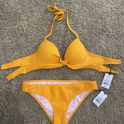 Women’s Bikini 34B/S New With Tags