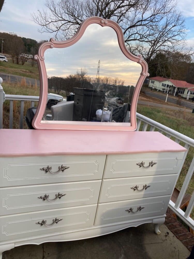 Pink &White Dresser Mirror