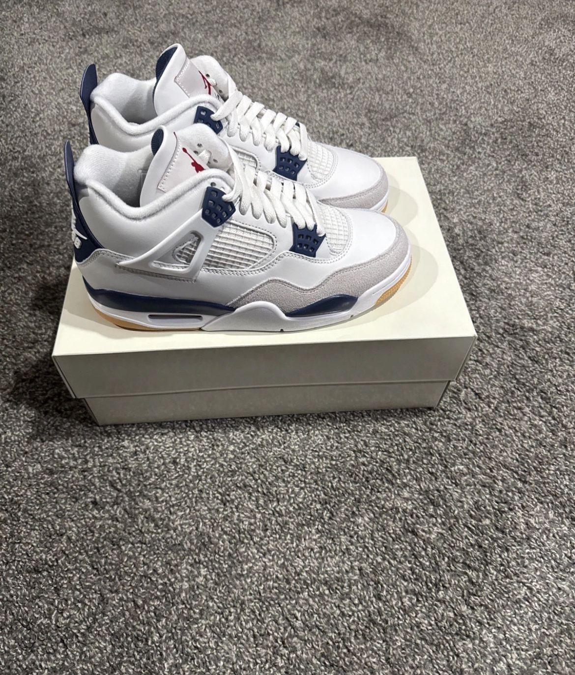 Jordan 4 SB “Navy Blue”