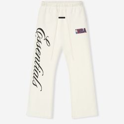 Fear of God Essentials NBA Flare Sweatpants in Cream White (size: xsmall)