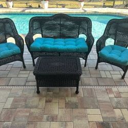 Dark Chocolate Wicker Patio Set 4pcs Plus Cushion S