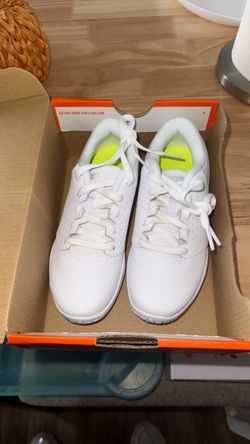 Girls Nike cheerleader shoes size 12c
