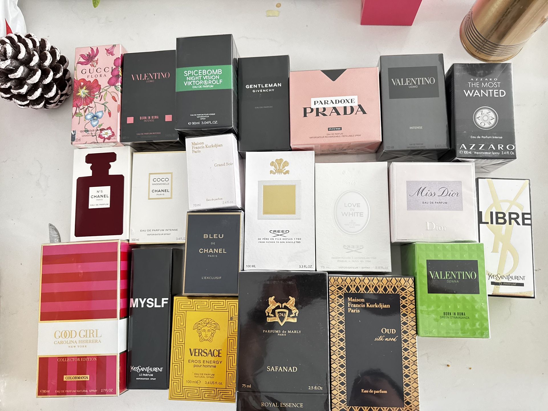 COLOGNES/PERFUMES  