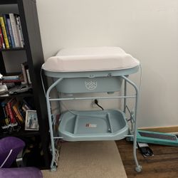 Changing table and bath combo