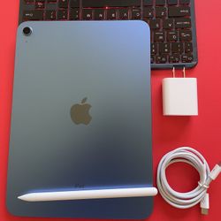 256gb Apple IPad 10th Generation (10.9” Liquid Retina / Latest 2022 model) with pen, keyboard, case & Accessories (warranty 11/ 2024) 