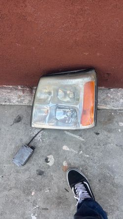 02-06 Cadillac Escalade