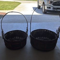 2 nice baskets