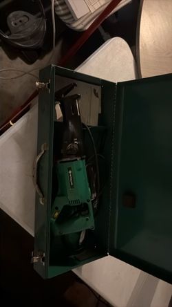 Hitachi Reciprocating Saw w/ Metal Case – Works Great