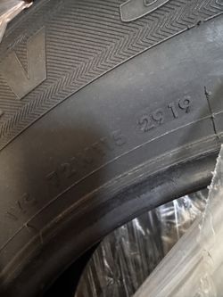 Tires (2) 72W115 2919