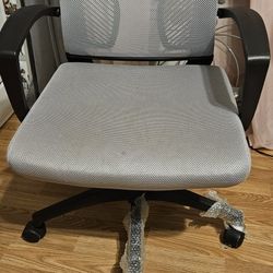 Desk Chair 