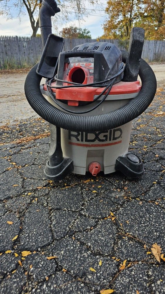 Vacuum Ridgid 