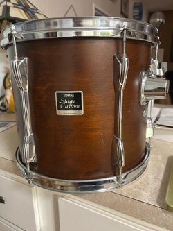 Yamaha Stage Custom 13 inch Tom drum