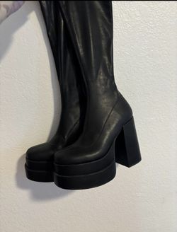 Steve Madden Boots