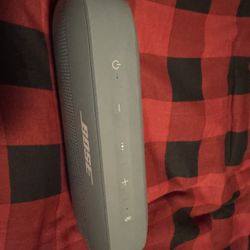 Bose SoundLink Flex Portable Bluetooth Speaker 