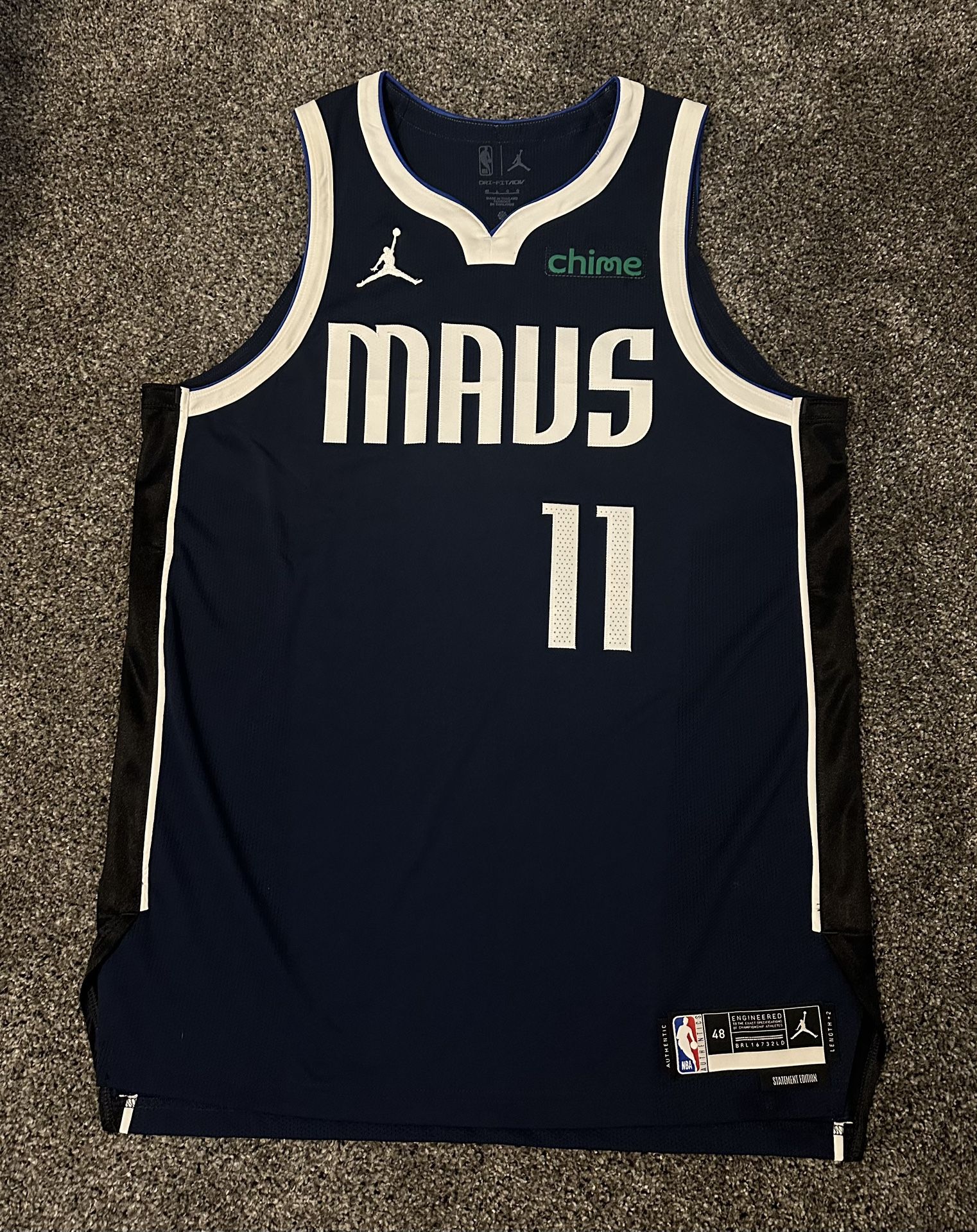 Kyrie Irving Authentic Statement Edition Jersey