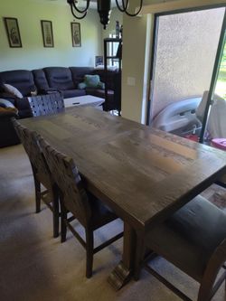 Kitchen table