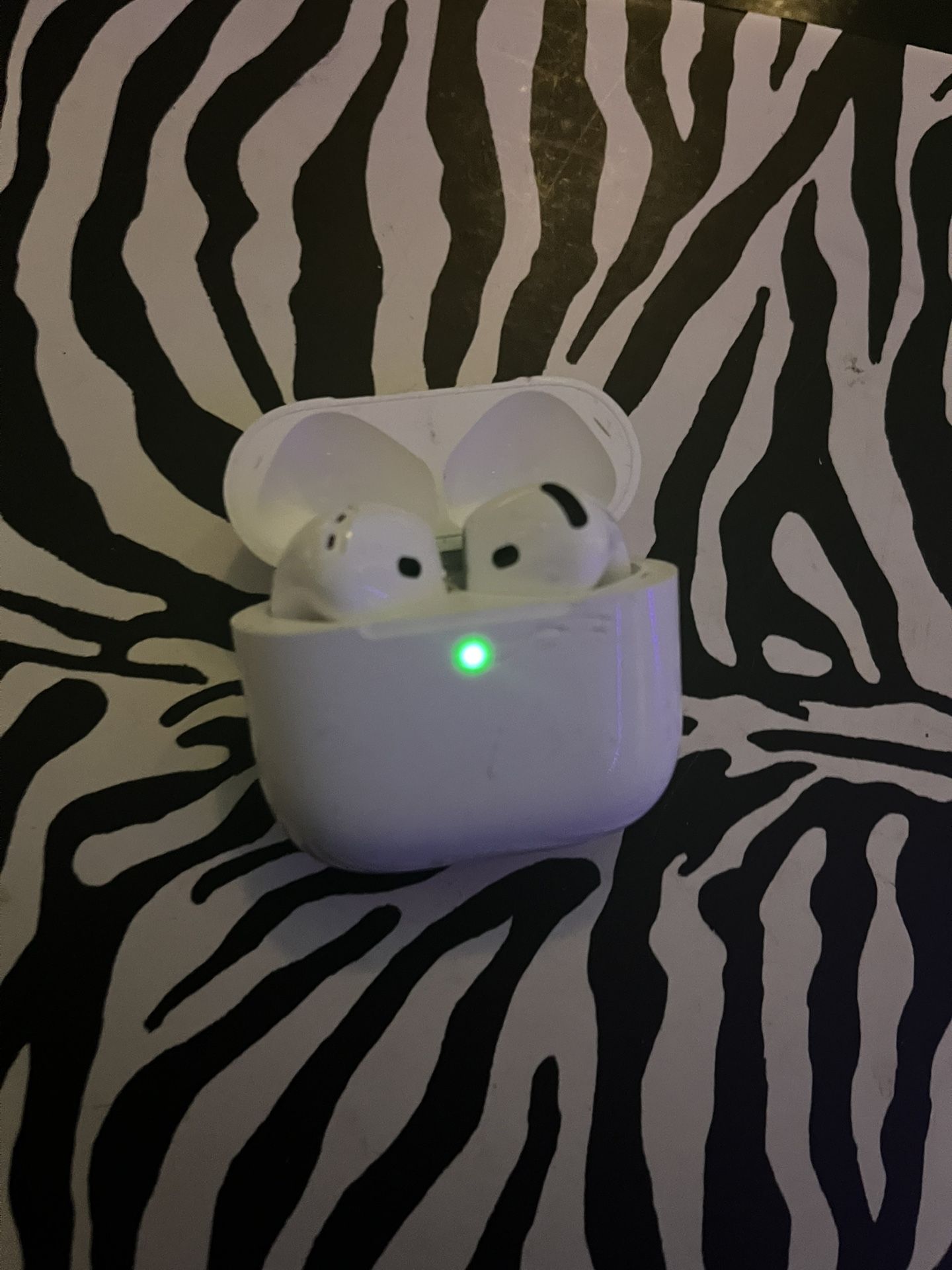 airpod pro 4