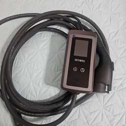 Portable Level 1 & 2 EV Charger
