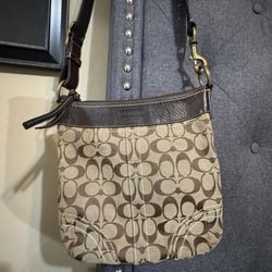 Coach 10402 Brown Signature Logo Canvas & Leather Shoulder Crossbody Bag Purse