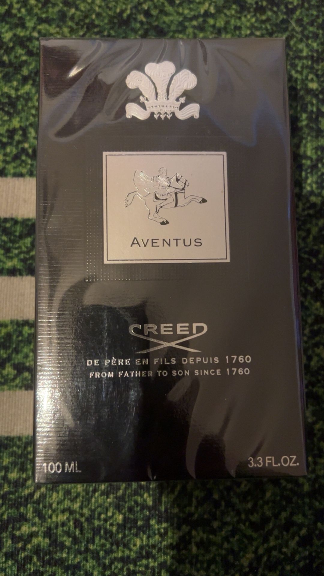 Aventus Creed Regular Size Black And Silver