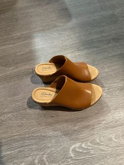 Clarks Collection Wedge Slide Sandals- excellent condition