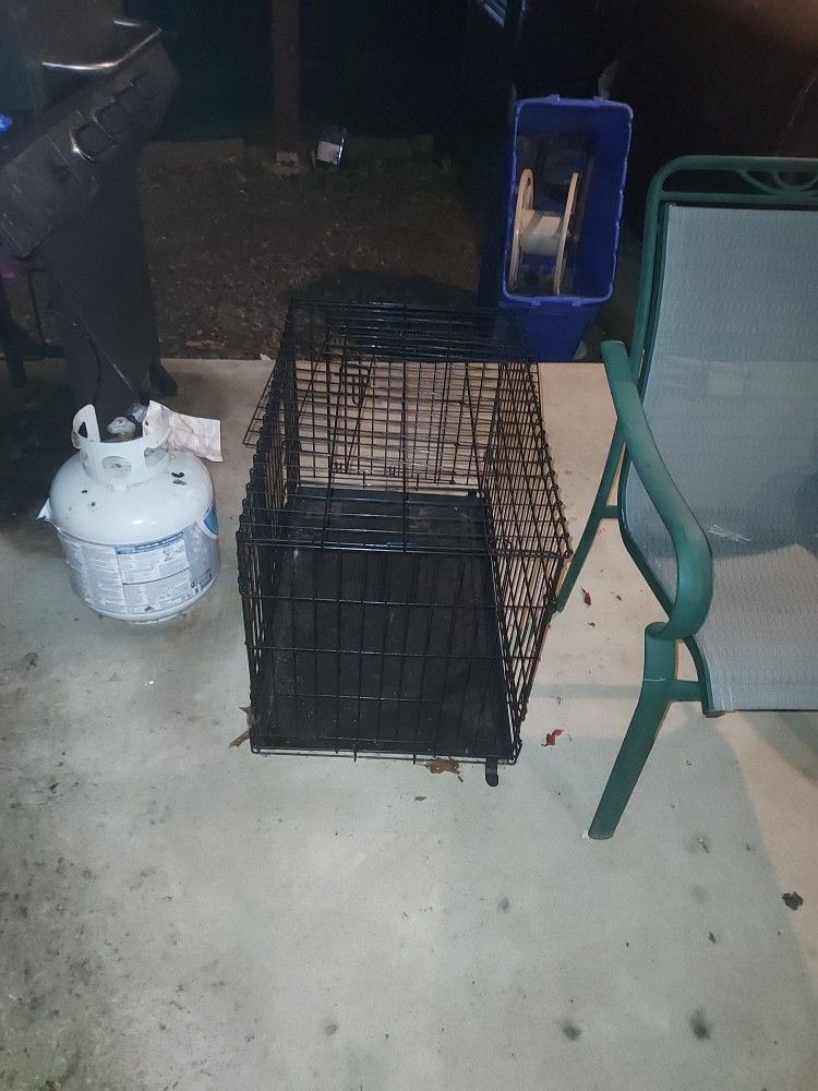 Small Dog Crate 