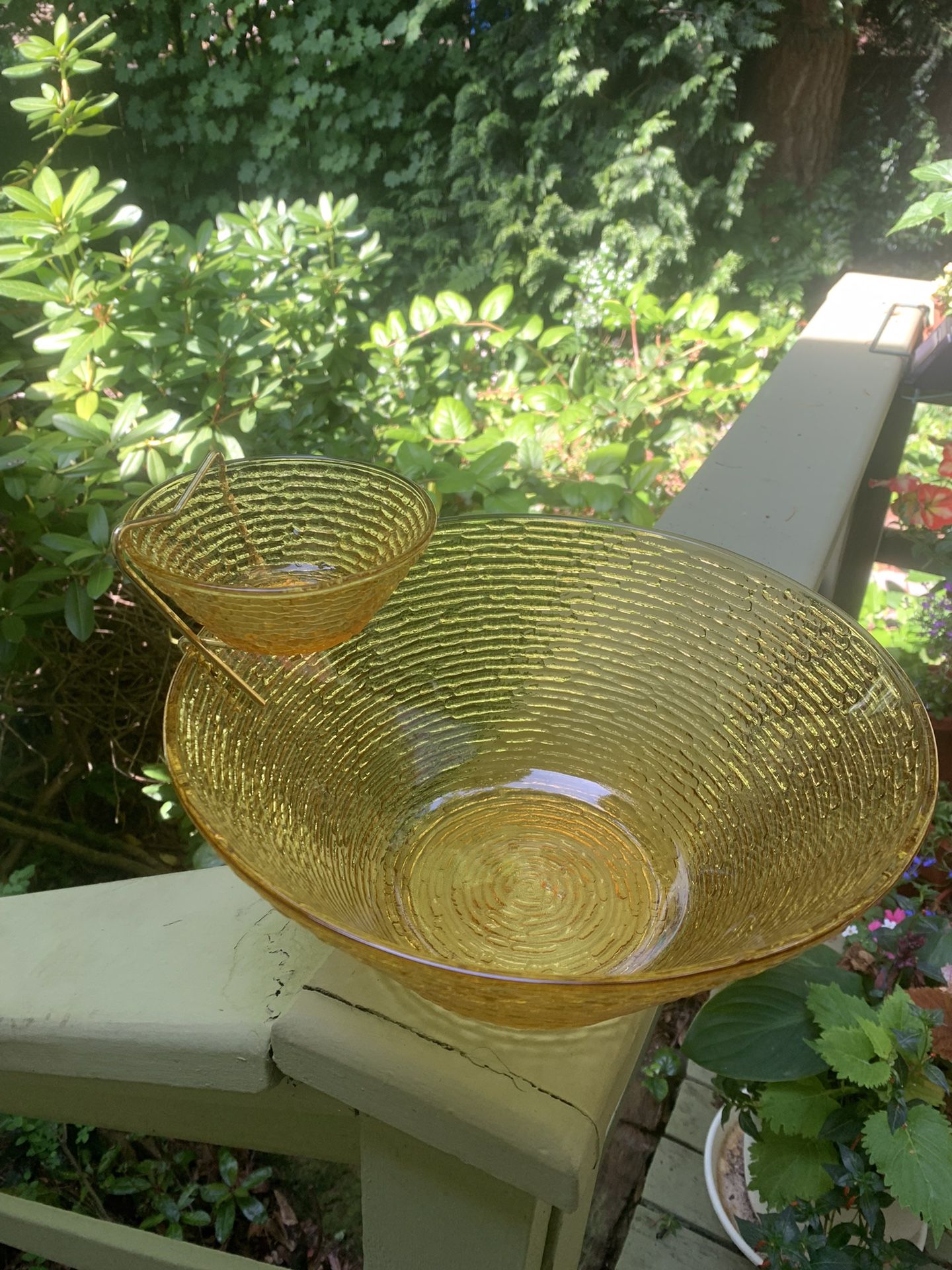 Vintage Gold Chip And Dip Bowl