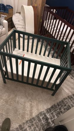 Mini Crib
